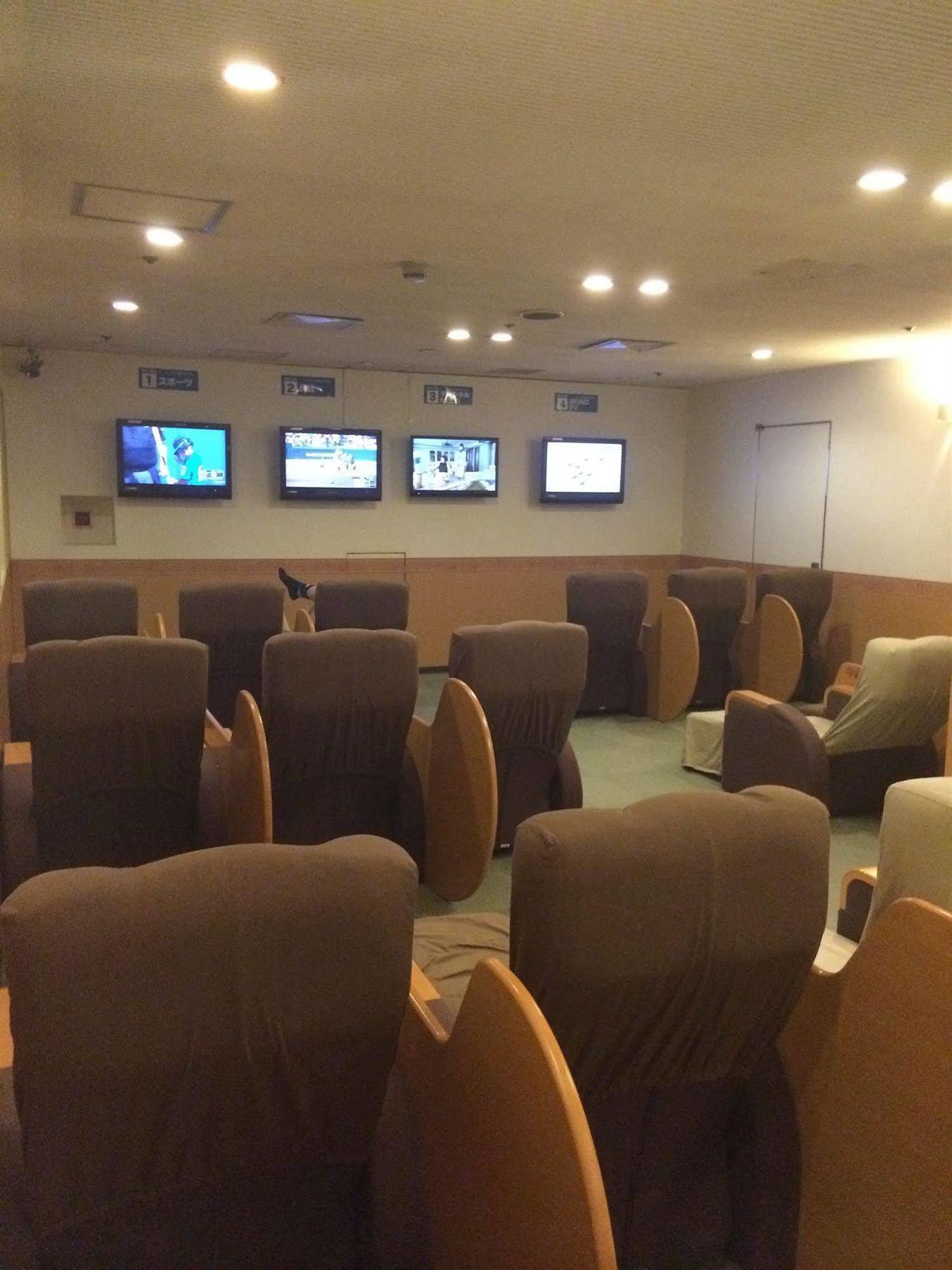 Capsule Hotel Asahi Plaza Shinsaibashi Osaka Exterior foto